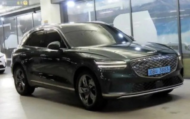 GV80쿠페일렉트릭 중고차 일렉트리파이드 GV70 e-AWD 매물 사진 8 - 2023/11 66,791km